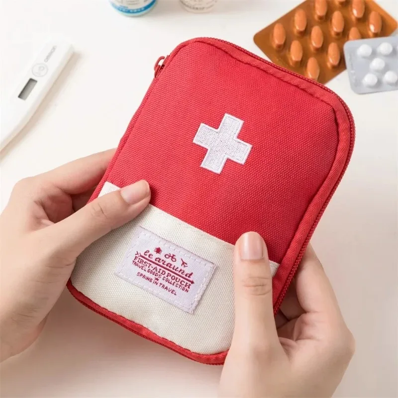 Portable First Aid Kit Bags Me - Trimming Scissor Set recension och pris